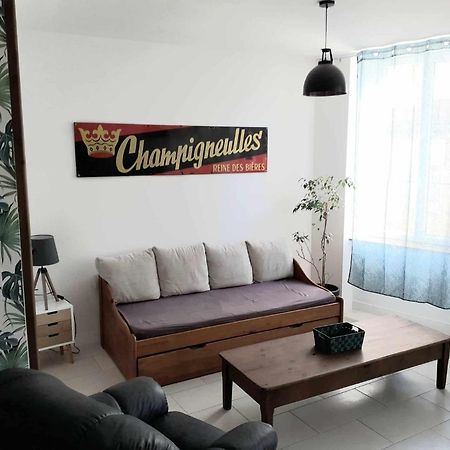 Villa Grand T3 Calme Et Lumineux 4-6 Personnes Moux Esterno foto