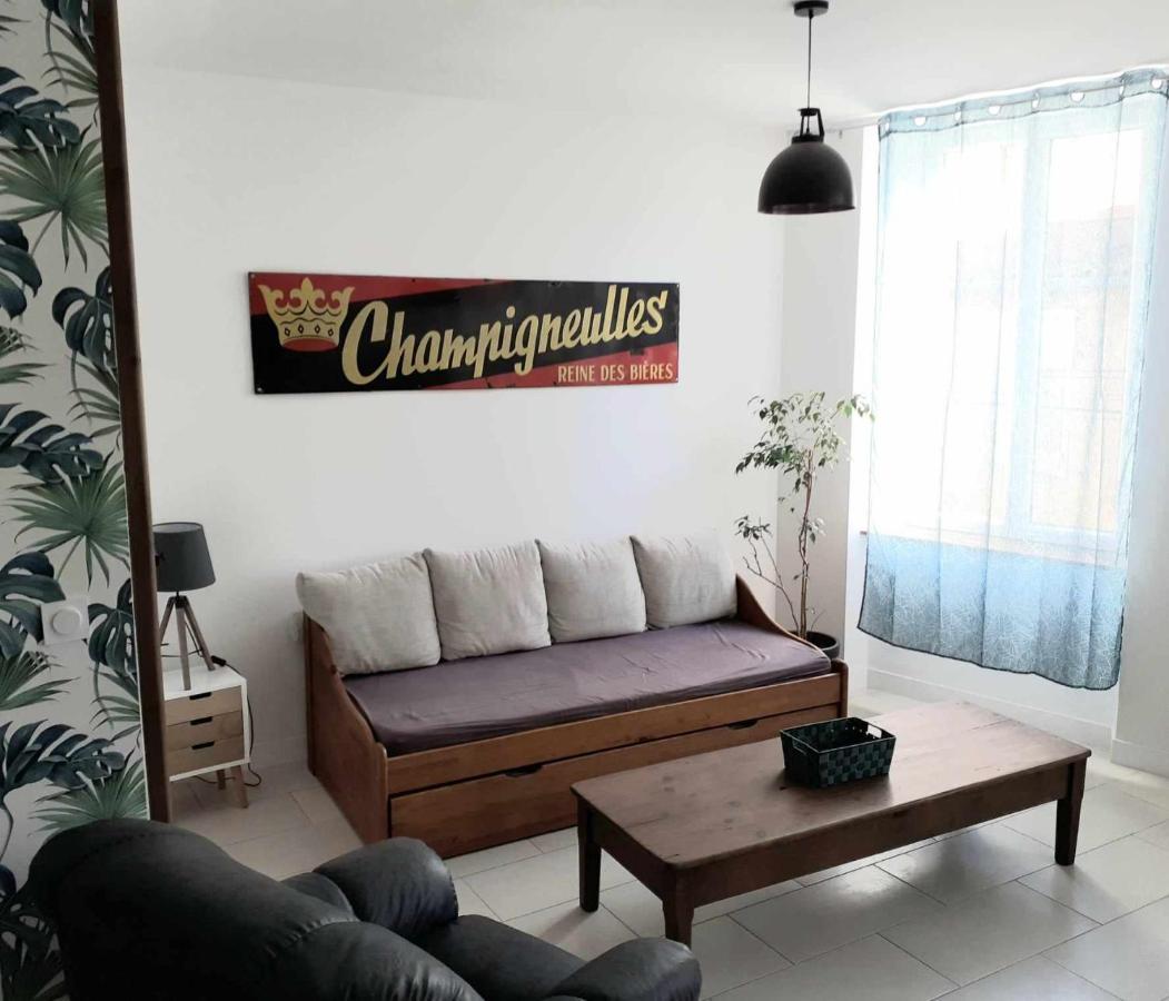 Villa Grand T3 Calme Et Lumineux 4-6 Personnes Moux Esterno foto